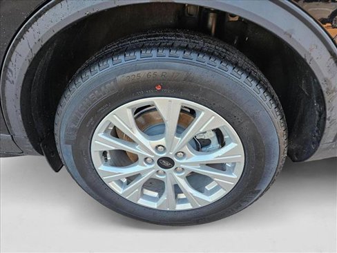 New 2025 Ford Escape Active image 10