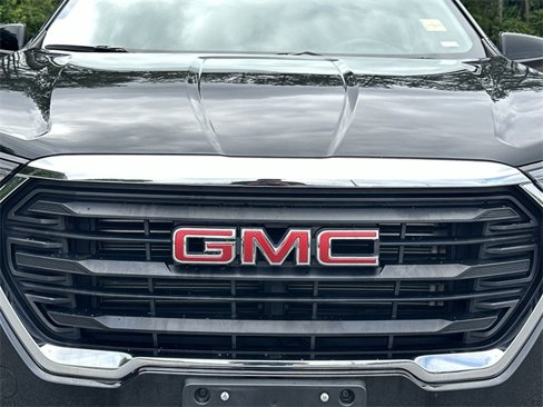 Used 2023 GMC Terrain SLE w/ Driver Convenience Package image 30