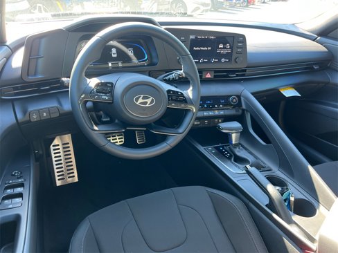 New 2025 Hyundai Elantra Sport w/ Cargo Package image 13