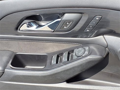 Used 2020 Chevrolet Traverse High Country image 10