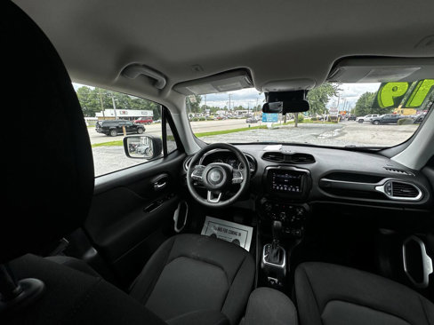 Used 2019 Jeep Renegade Sport w/ UConnect 7.0 Group image 21
