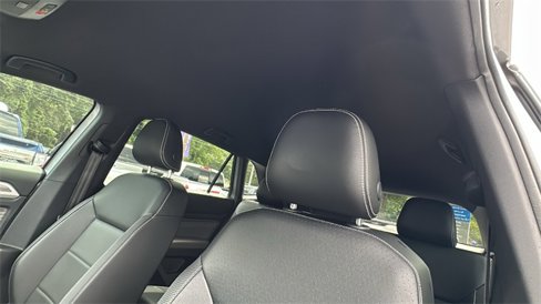 Used 2022 Volkswagen Atlas Cross Sport SE image 32