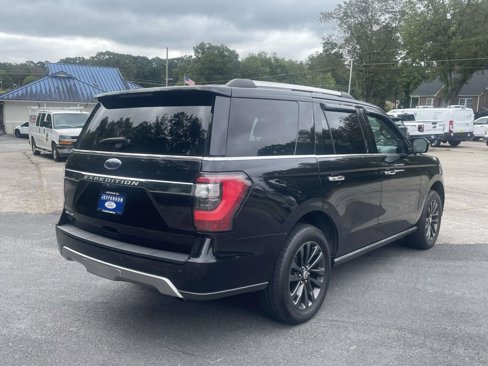 Used 2021 Ford Expedition Limited image 5