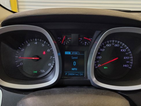 Used 2015 Chevrolet Equinox LT w/ Driver Convenience Package image 23