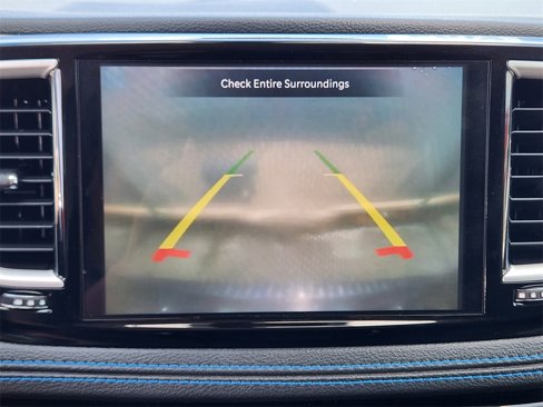 Used 2021 Chrysler Pacifica Touring-L w/ Uconnect Theater Family Group image 16