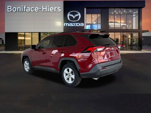 Used 2020 Toyota RAV4 XLE image 28