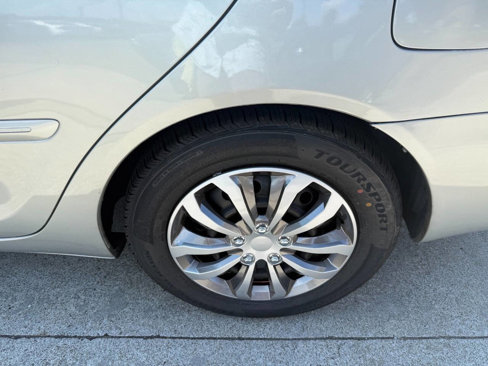 Used 2004 Toyota Camry XLE image 26