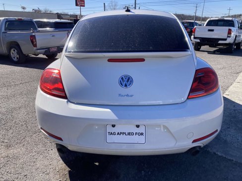 Used 2013 Volkswagen Beetle 2.0T image 3