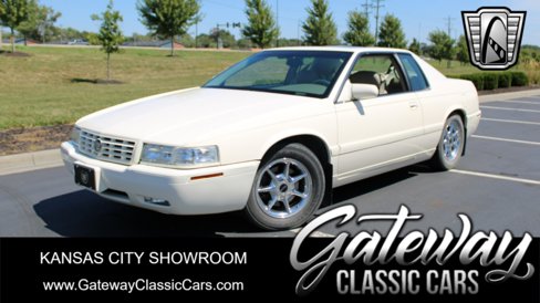 Used 2002 Cadillac Eldorado Collector's Edition image 1