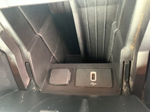 Used 2018 Ford Explorer XLT w/ Equipment Group 201A image 18