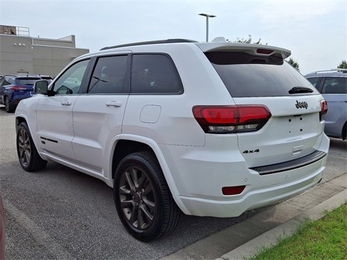 Used 2016 Jeep Grand Cherokee Limited 75th Anniversary image 3