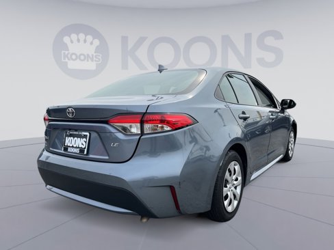 Used 2022 Toyota Corolla LE image 7