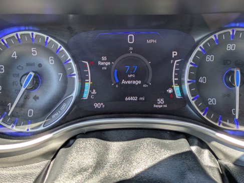 Used 2021 Chrysler Pacifica Touring-L image 31