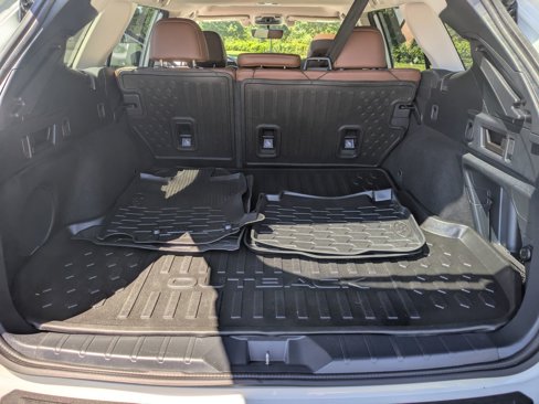 Used 2022 Subaru Outback Touring w/ Popular Package #2 image 23