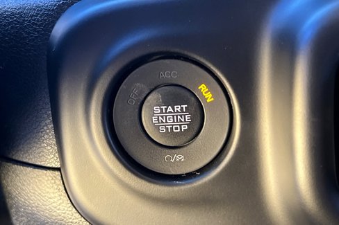 Used 2022 Jeep Wrangler Unlimited Sahara image 23