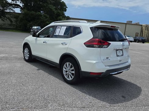 Used 2019 Nissan Rogue SV image 6