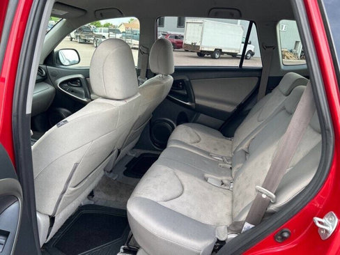 Used 2009 Toyota RAV4 4WD w/ 3rd Row image 12