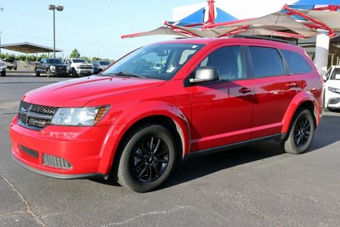 Used 2020 Dodge Journey SE w/ Blacktop Package image 6