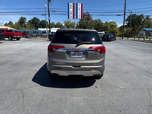 Used 2019 GMC Acadia Denali image 4