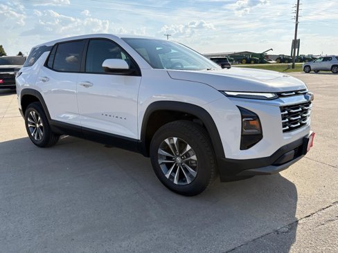 New 2026 Chevrolet Equinox LT w/ Convenience Package II image 8