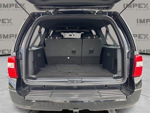 Used 2017 Ford Expedition EL XLT image 28