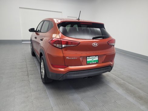 Used 2017 Hyundai Tucson SE image 6