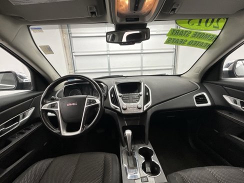 Used 2015 GMC Terrain SLE w/ Chrome Edition image 4