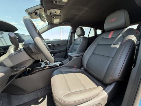 New 2025 Chevrolet Trax RS image 15