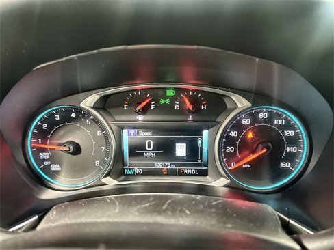 Used 2018 Chevrolet Equinox Premier image 10