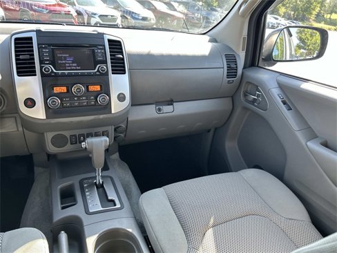Used 2016 Nissan Frontier SV w/ SV Value Truck Package image 15