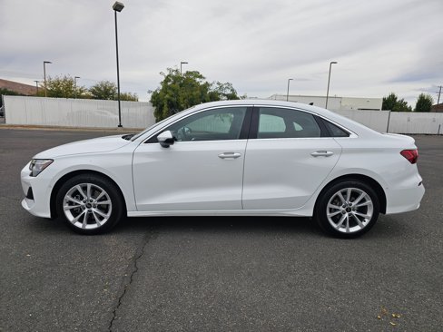 Used 2025 Audi A3 2.0T Premium image 3