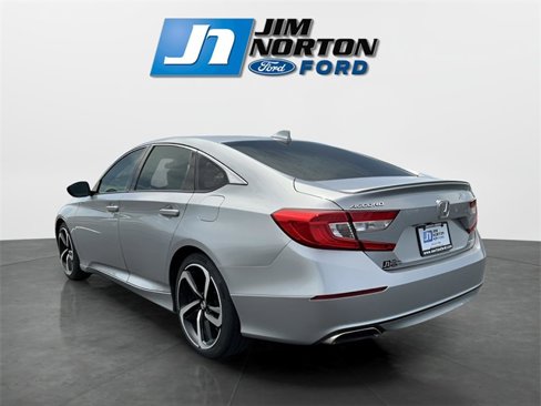 Used 2019 Honda Accord Sport image 4