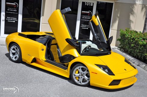 Used 2005 Lamborghini Murcielago Roadster image 3