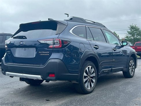 Used 2023 Subaru Outback Touring XT w/ Popular Package #2 image 7