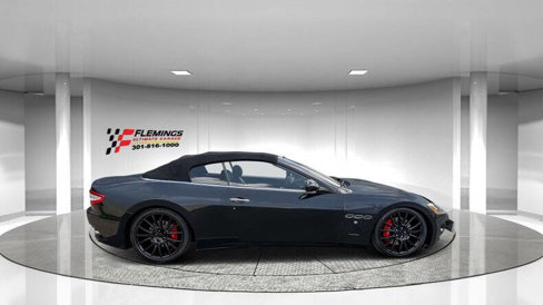 Used 2010 Maserati GranTurismo Convertible image 6