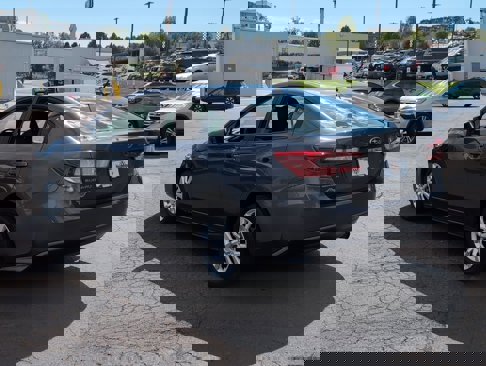 Used 2018 Subaru Impreza 2.0i image 5