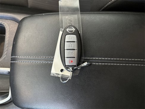 Used 2022 Nissan Sentra SV image 27