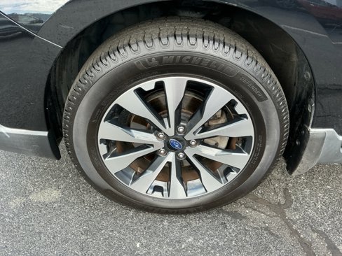 Used 2015 Subaru Outback 2.5i Limited image 18
