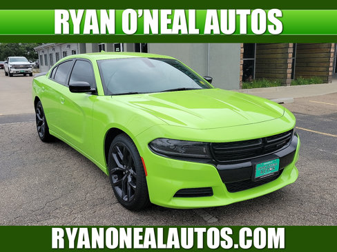 Used 2023 Dodge Charger SXT w/ Blacktop Package image 1