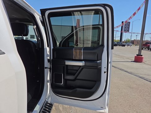 Used 2019 Ford F150 Lariat w/ Equipment Group 502A Luxury image 39