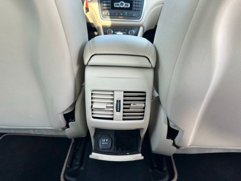 Used 2014 Mercedes-Benz CLA 250 image 34