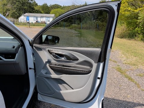 Certified 2020 GMC Terrain SLT image 9