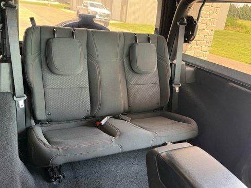 Used 2021 Jeep Wrangler Rubicon image 35