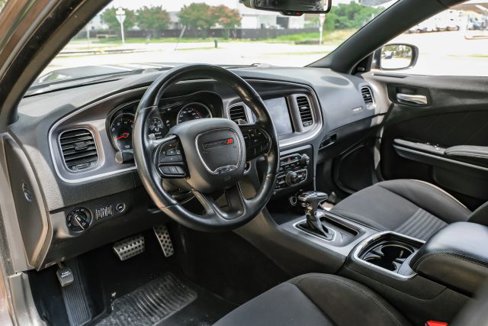 Used 2020 Dodge Charger Scat Pack image 3