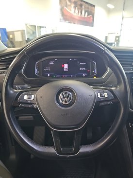 Used 2019 Volkswagen Tiguan SEL image 14