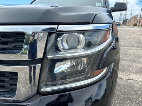 Used 2015 Chevrolet Suburban LT image 10