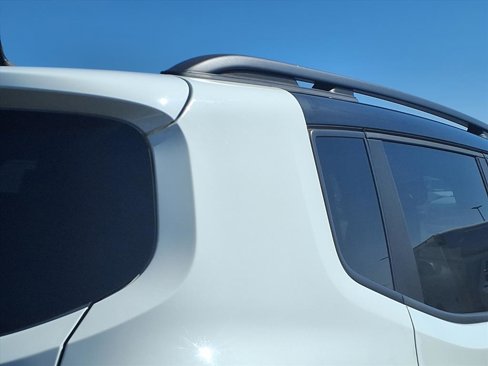 Used 2016 Jeep Renegade Trailhawk image 26