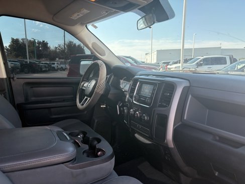 Used 2017 RAM 1500 Express image 9