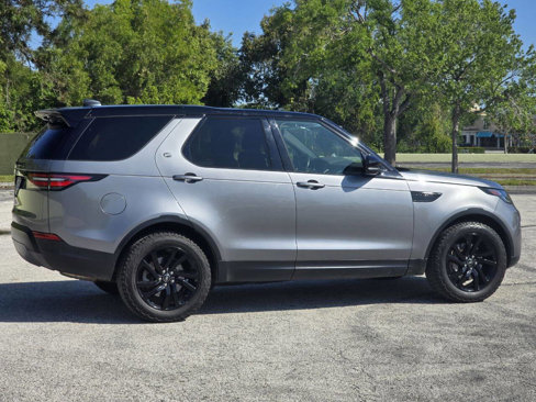 Used 2020 Land Rover Discovery HSE image 22