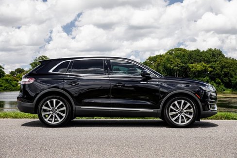 Used 2019 Lincoln Nautilus Select image 2